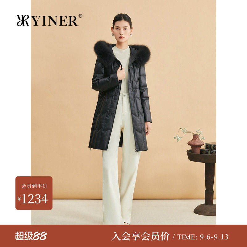 YINER音儿专选女装冬时尚狐狸毛领连帽绵羊真皮羽绒服