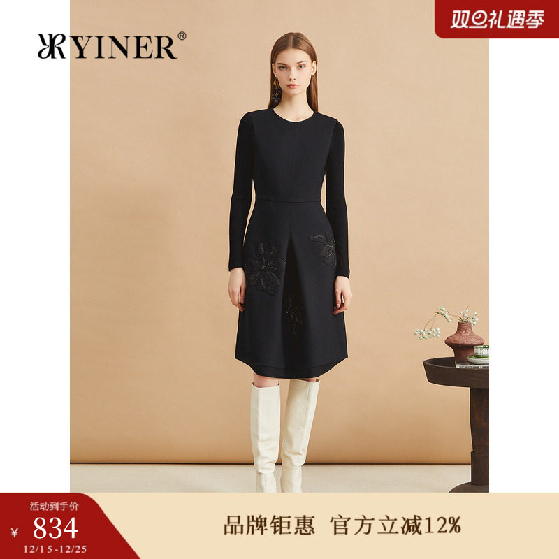 【木兰花系列】YINER音儿女装冬时尚美丽诺羊毛绣花小黑裙连衣裙