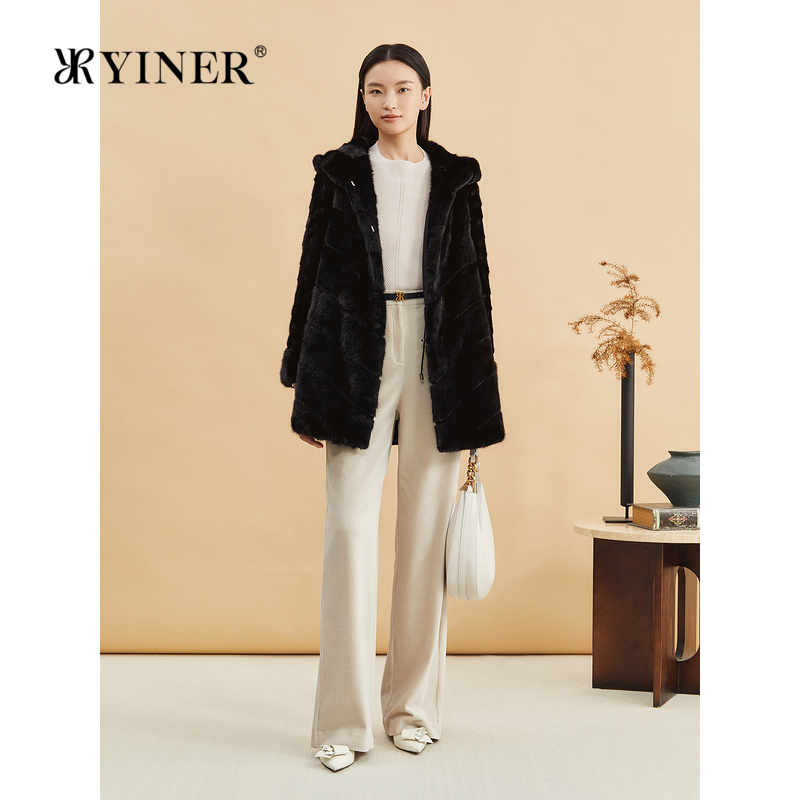 YINER音儿专选女装女装冬季时尚优雅连帽一手长水貂毛皮草