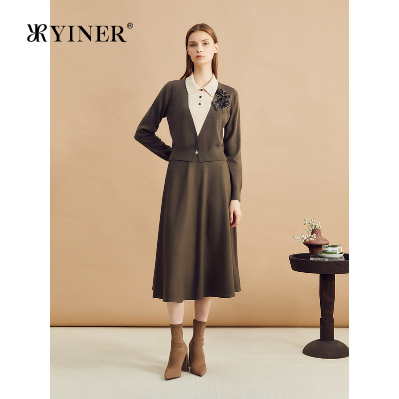 YINER音儿女装冬季时尚玉兰花立体装饰假两件羊毛混纺针织连衣裙,女装/女士精品,连衣裙,淘宝优惠券,粉丝福利购,淘宝优惠卷