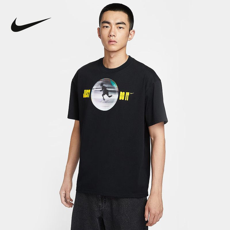 NIKE耐克男子运动T恤夏季图案印花宽松棉质短袖针织衫IV5614-010