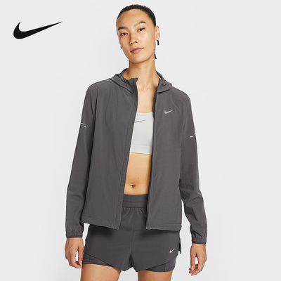 Nike耐克女子跑步夹克25夏季薄款防泼水可收纳梭织运动外套HQ0651