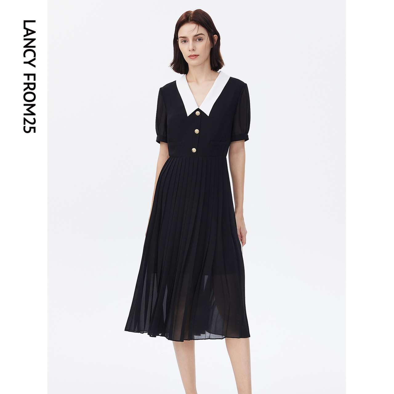 撞色翻领 泡泡袖型 百褶裙摆