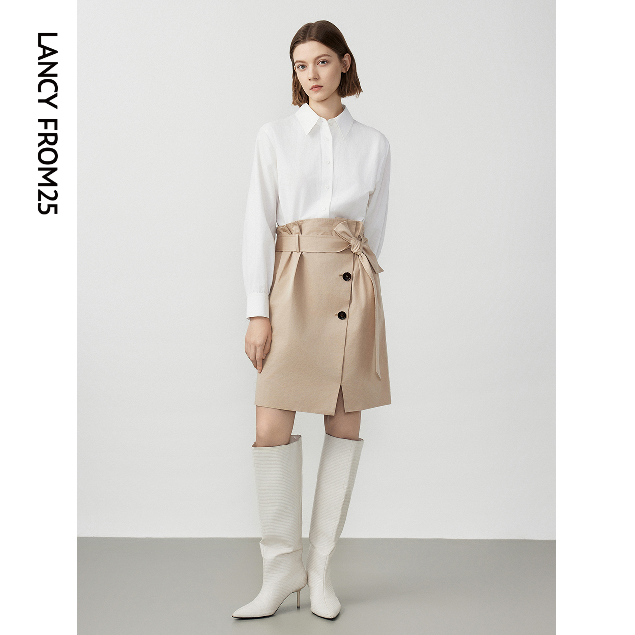 假两件设计 前开叉下裙 收腰束带