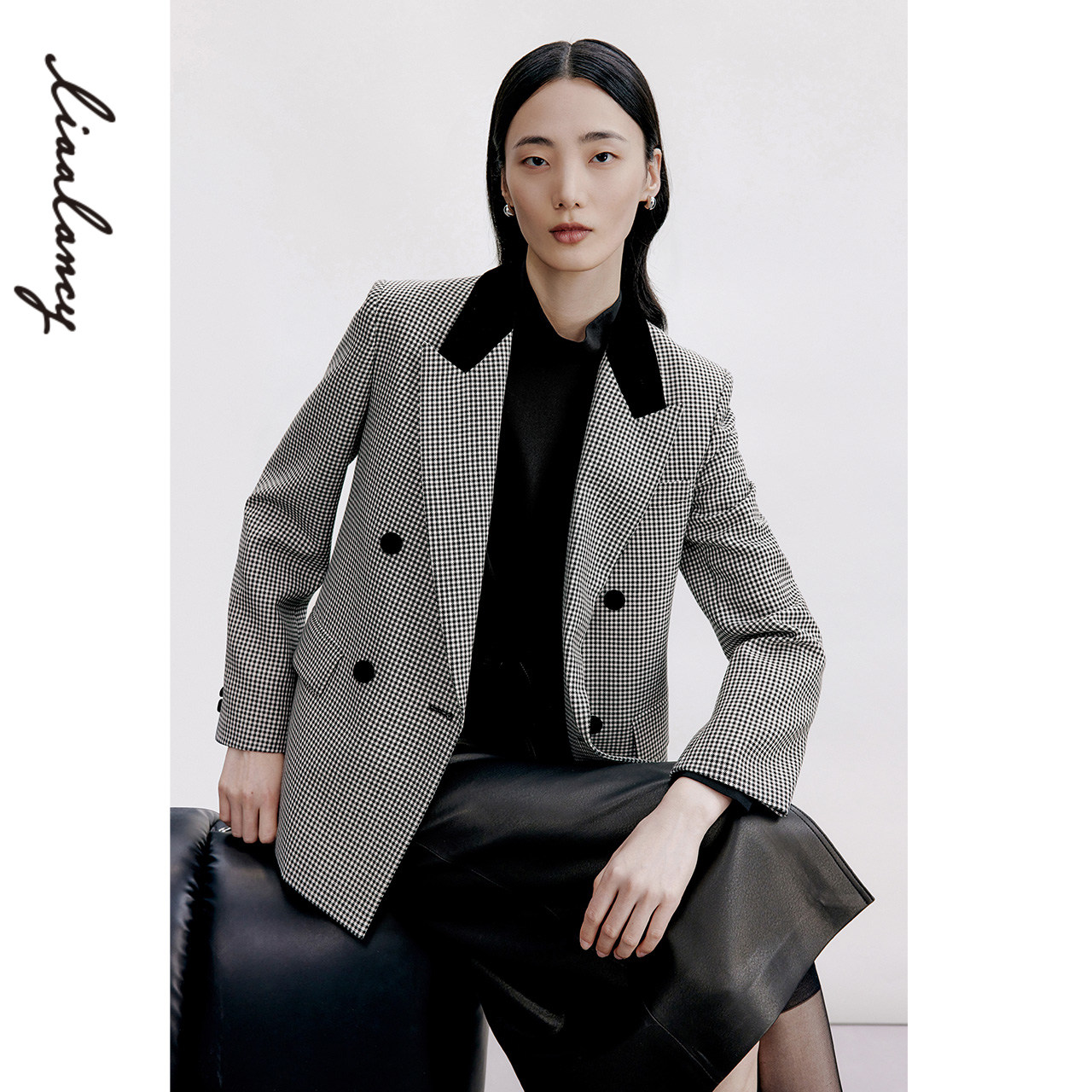 千鸟格纹 宽肩设计 宽松廓形