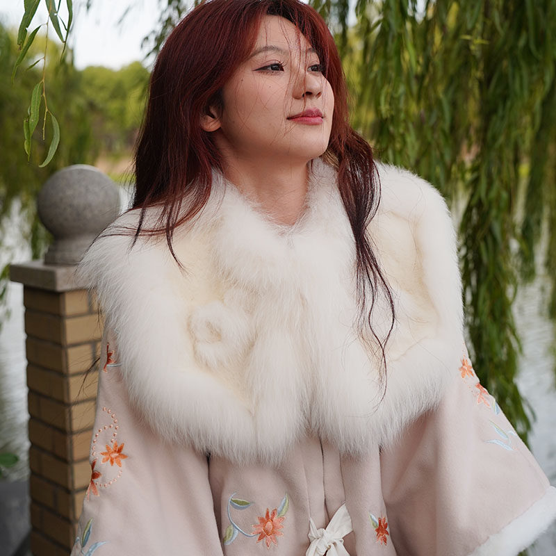 中国风狐狸毛镶獭兔毛大毛领汉服云肩唐装披肩领秋冬女保暖时尚款