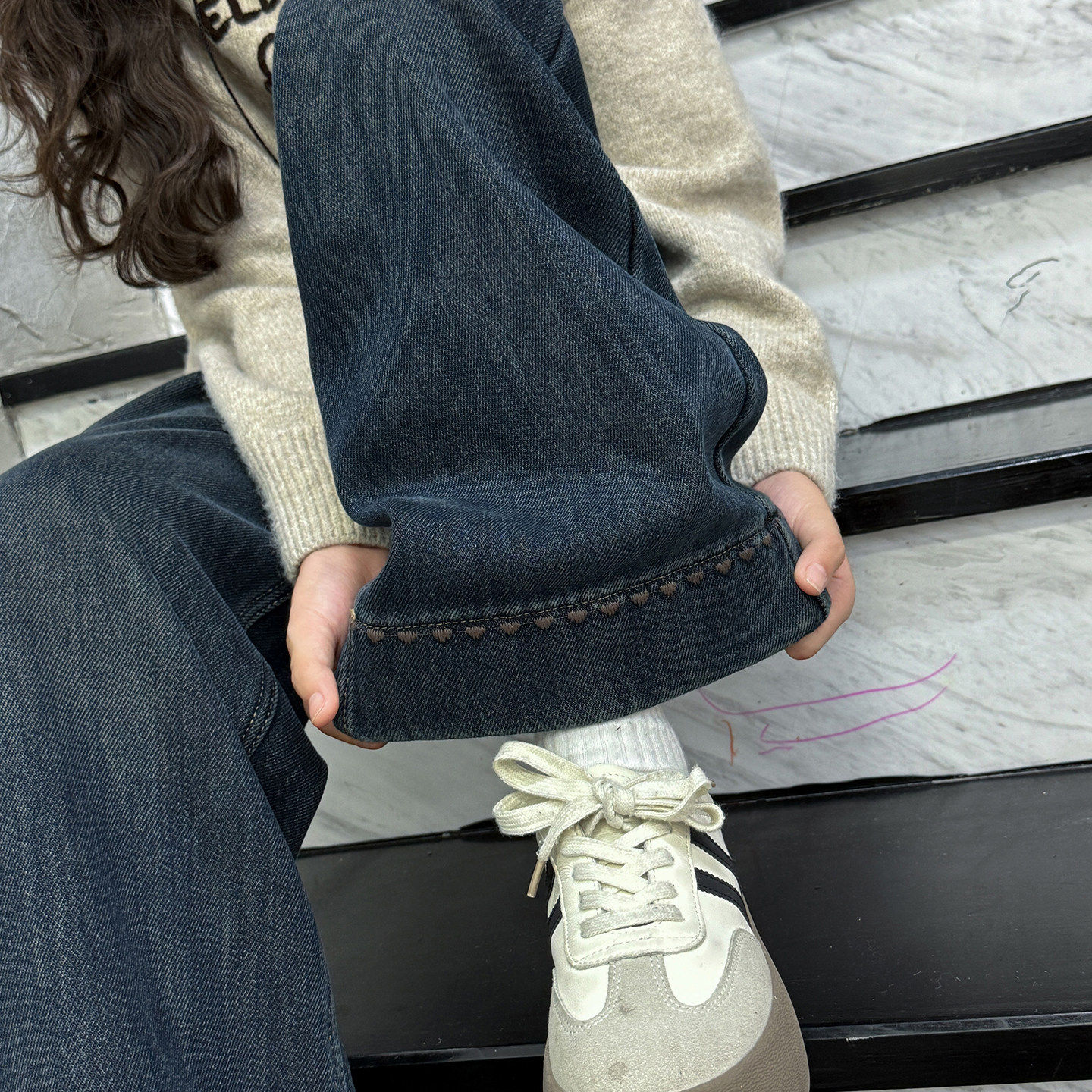 法国轻奢潮童女童加绒裤子秋冬大童阔腿裤女孩初中生一体绒牛仔裤