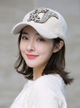帽子韩版潮秋冬季白色毛绒手工满水钻鸭舌帽女百搭保暖加厚棒球帽