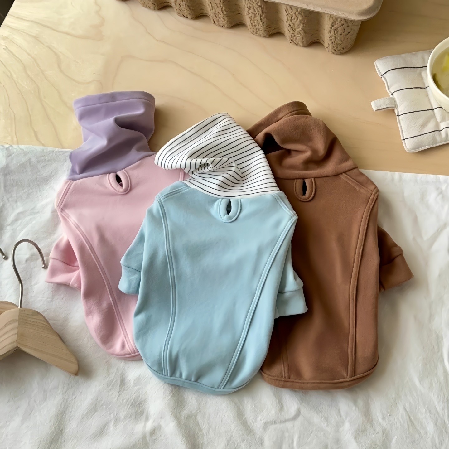 拼色打底衫宠物衣服狗狗服装泰迪比熊秋冬装保暖两脚衣猫咪衣批发