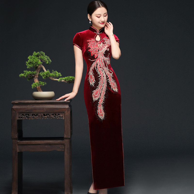 长款丝绒旗袍裙短袖春季新品 烫钻绣凤凰大气新娘结婚妈妈装礼服