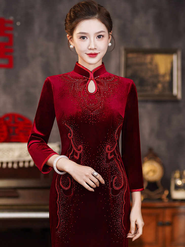 中式秋冬新款长款高领长款丝绒旗袍裙中长袖中式婚宴妈妈婆婆礼服