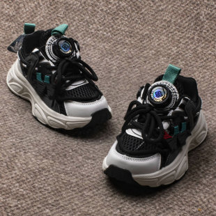 607旋转纽扣男女童防滑学生跑步鞋 2025秋季 网布透气儿童运动鞋