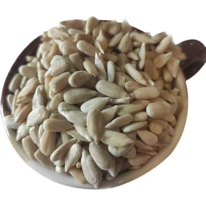 精选内蒙生葵花籽仁生瓜子仁新货新鲜烘焙榨油原料瓜子仁原味零食图片