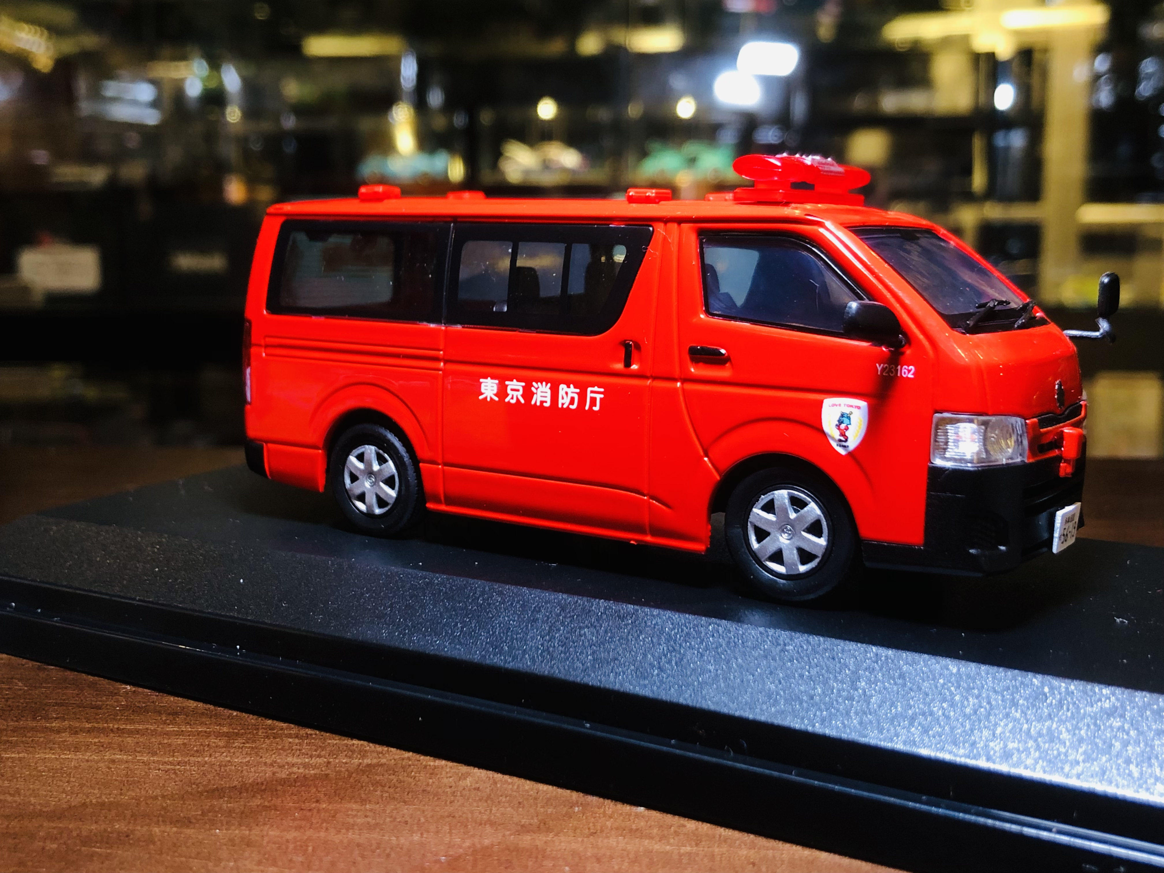 model1 1:43东京消防厅海狮指挥车 消防车 适用于丰田 合金汽车模