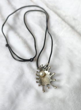 青岛外贸饰品蛇皮绳子毛衣链欧美风复古怪异个性长款项链胸针坠