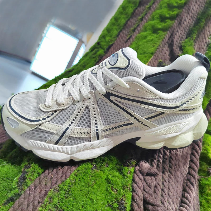 正品安踏冠军AG02V2全天候休闲鞋