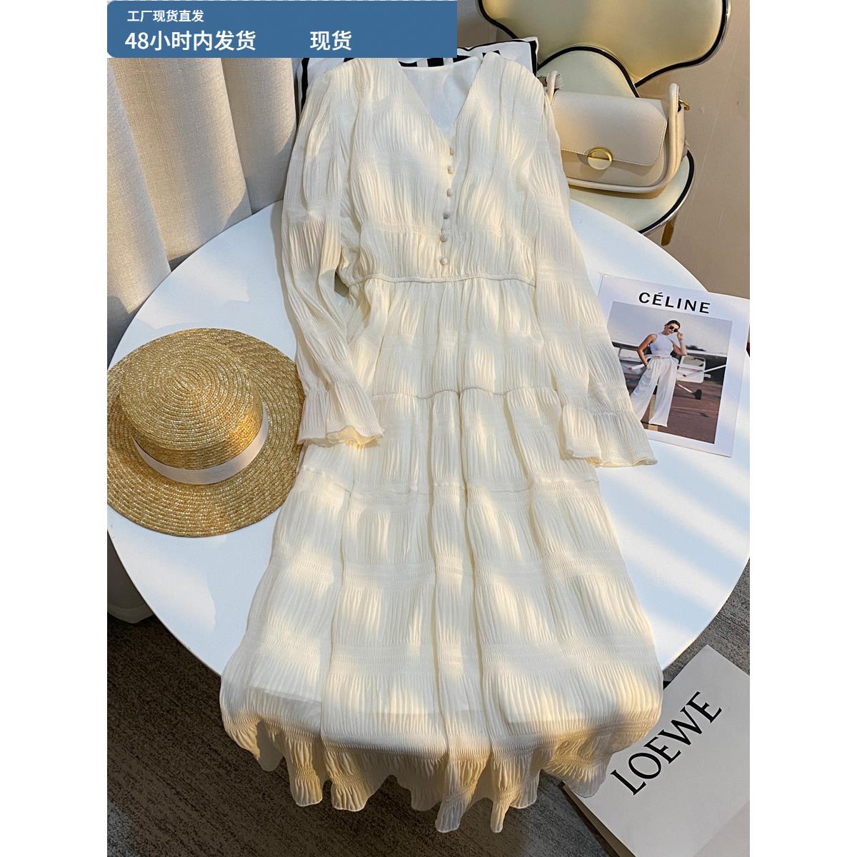 米色超好看连衣裙女早春2025年新款法式V领收腰初恋仙女小白长裙