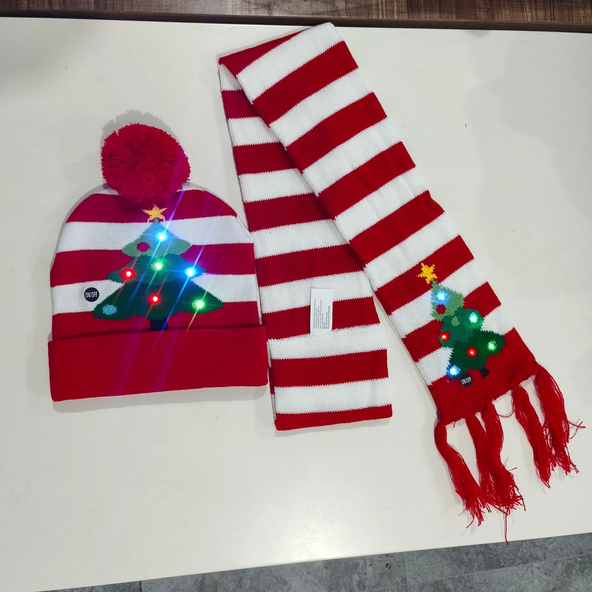 围巾帽子child Christmas tree hat scarf LED lights 2piece set