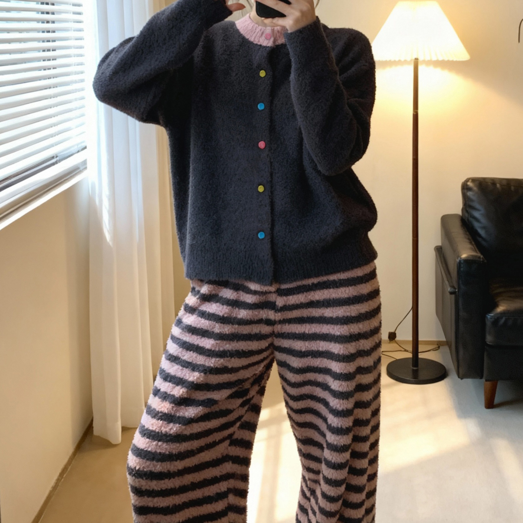 韩版复古慵懒风条纹半边绒睡衣女冬季2025新款加绒保暖家居服套装