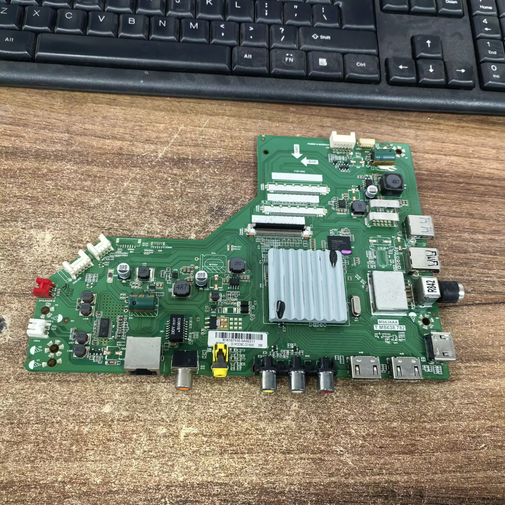 东芝49U3600C液晶电视主板MS63