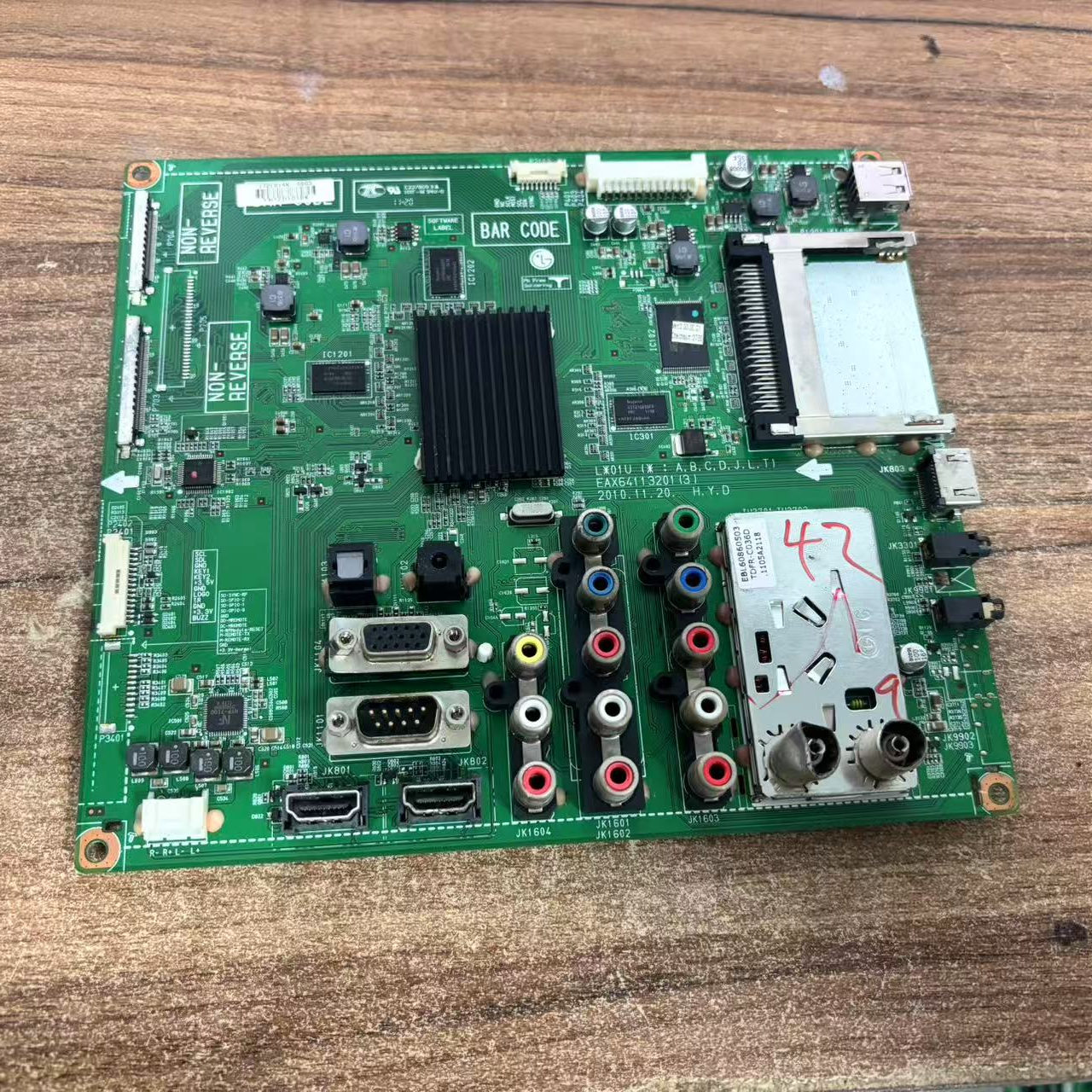 原装LG 42/47/55LW4500-CA液晶电视主板EAX64113201屏选