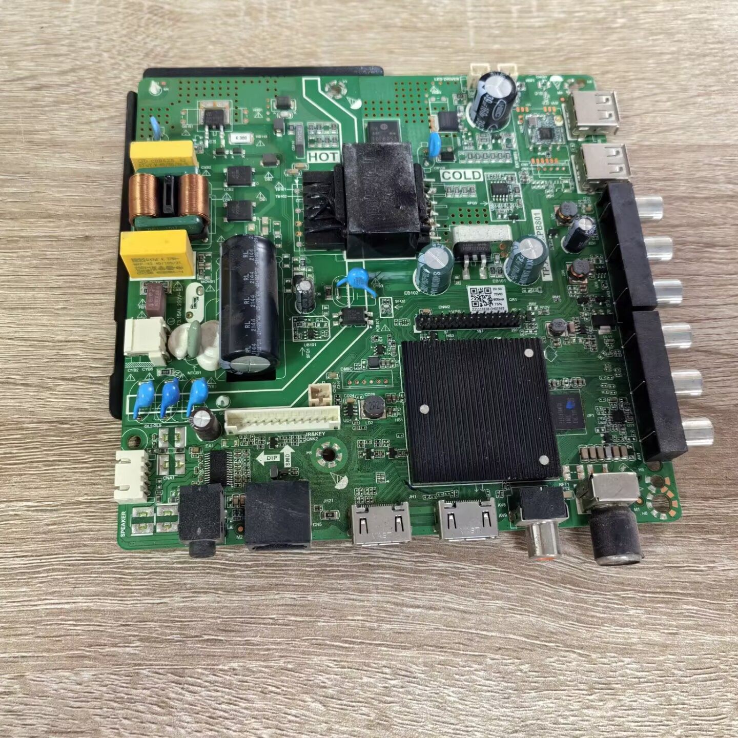 55寸主TP.ATM50.PB801屏PT550