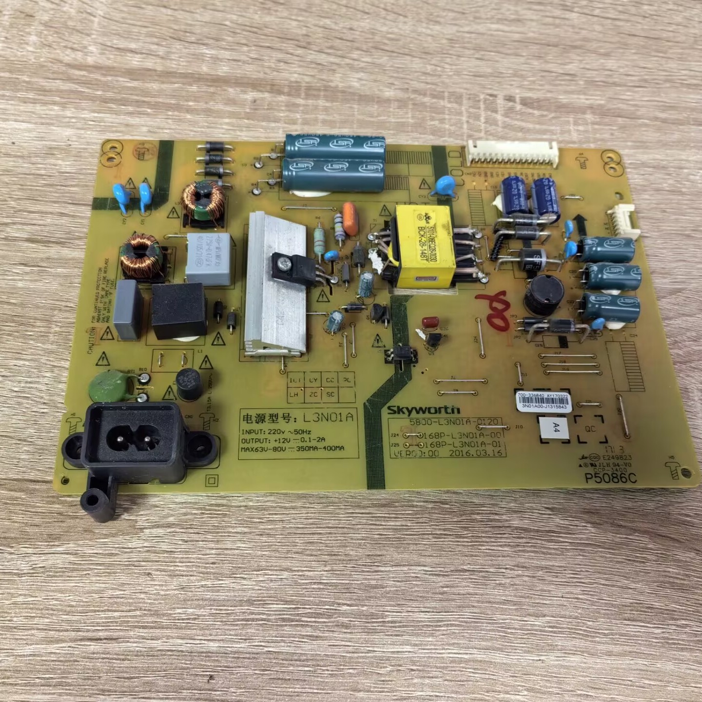 创维40E300043E3000电源板5800-