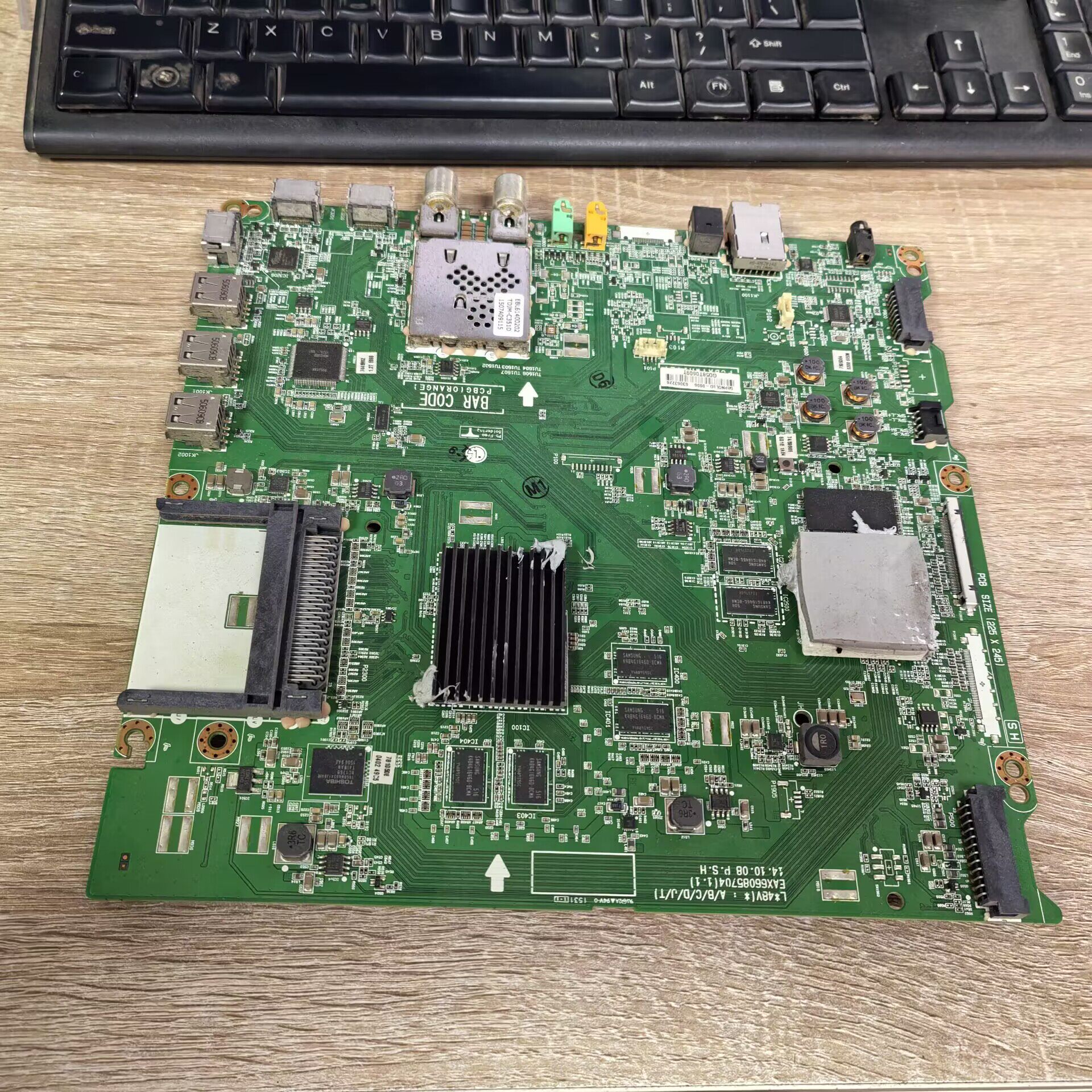 LG49UB8300-CG主板EAX66085704
