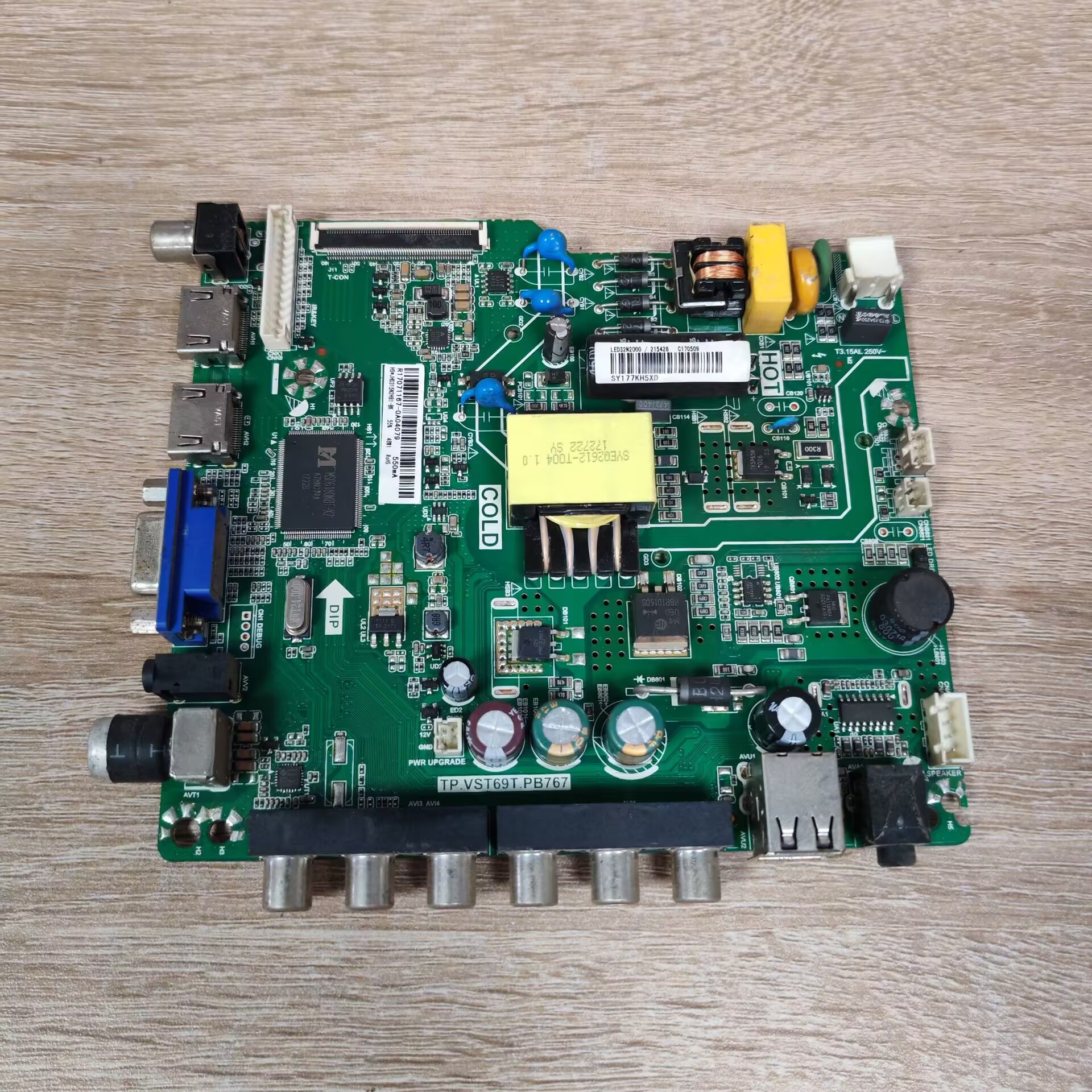 原装海信LED32N2000主板TP.VST69T.PB767配屏JH315N2H81测试好 加