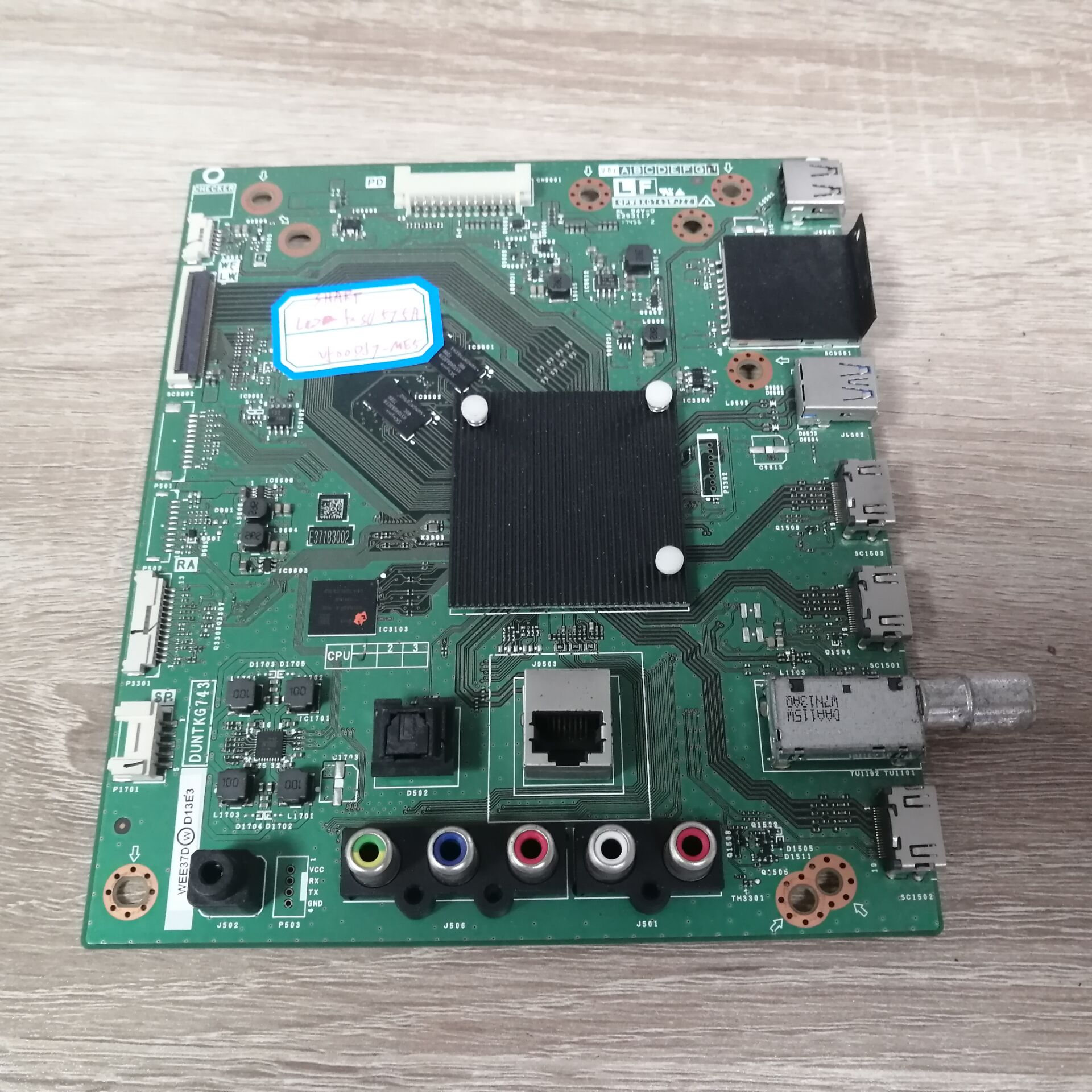 夏普LCD-50SU575A主板DUNT