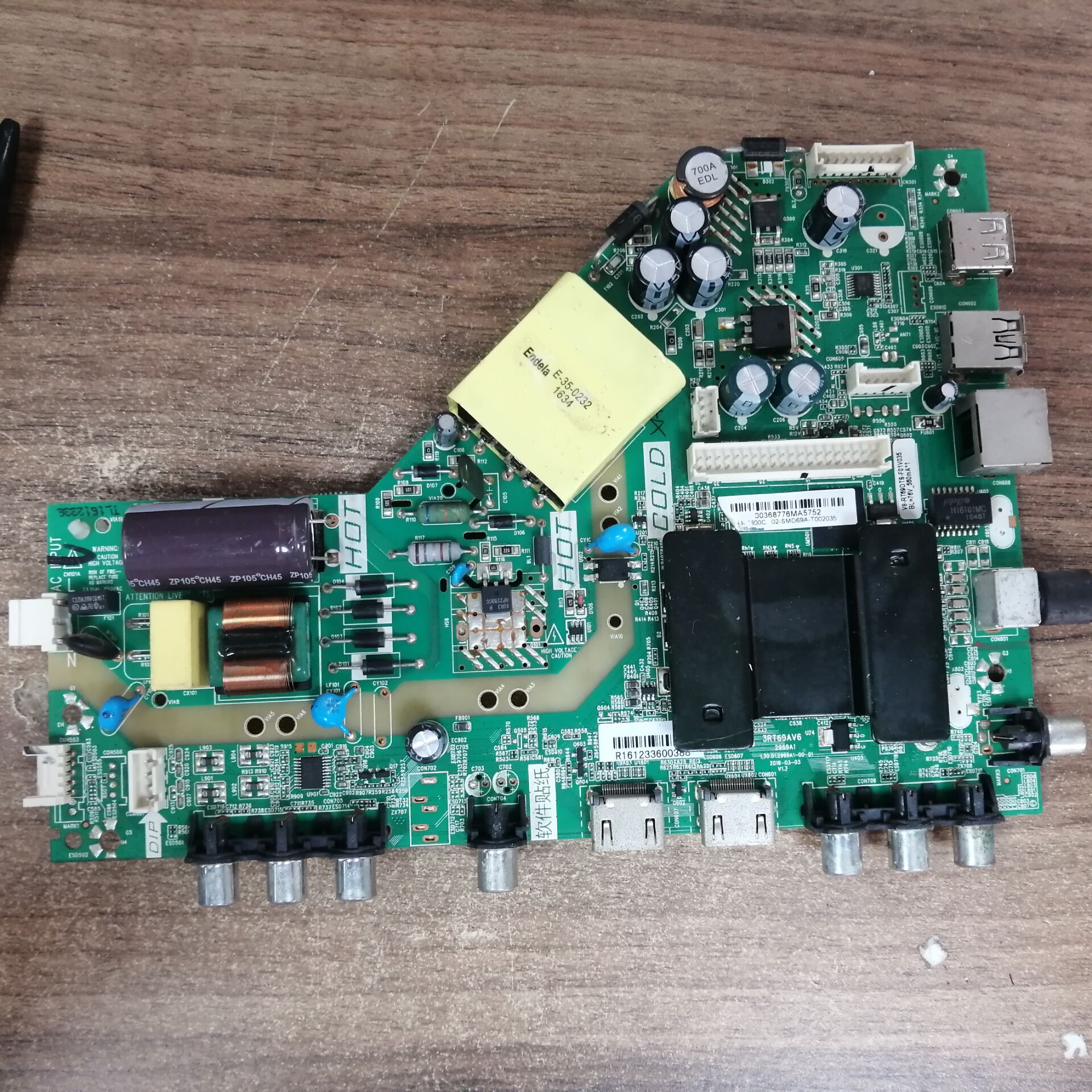 东芝43L2600C主板3RT69AV61