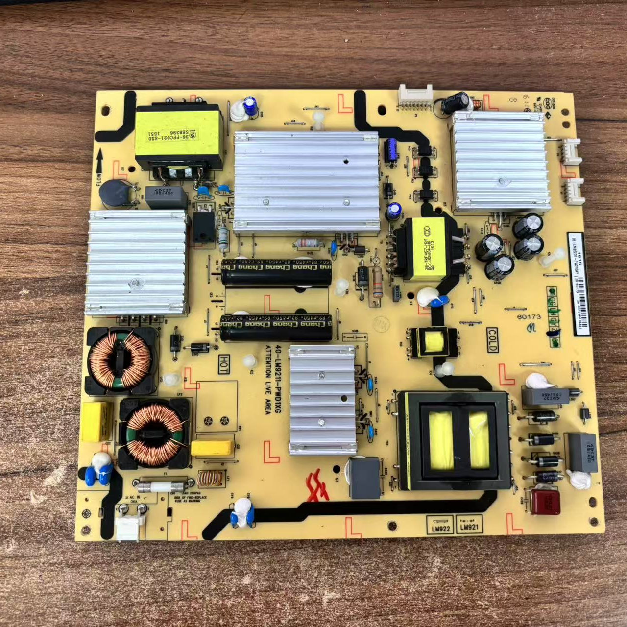 TCL L55E5800A-UD B55A858U L55A980CUD 55H8800A电源板40-LM9211