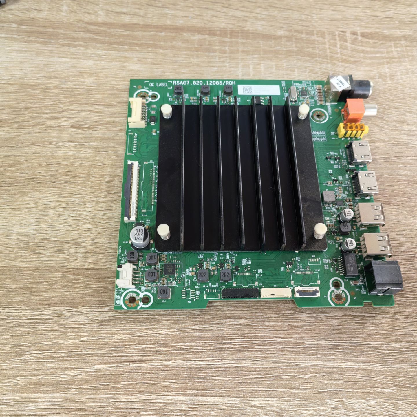 海信65V1F-S主板RSAG7.820.1208