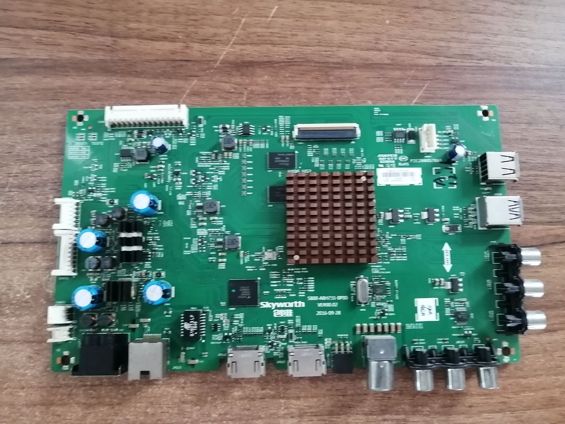 创维43/49/65E6000KX555