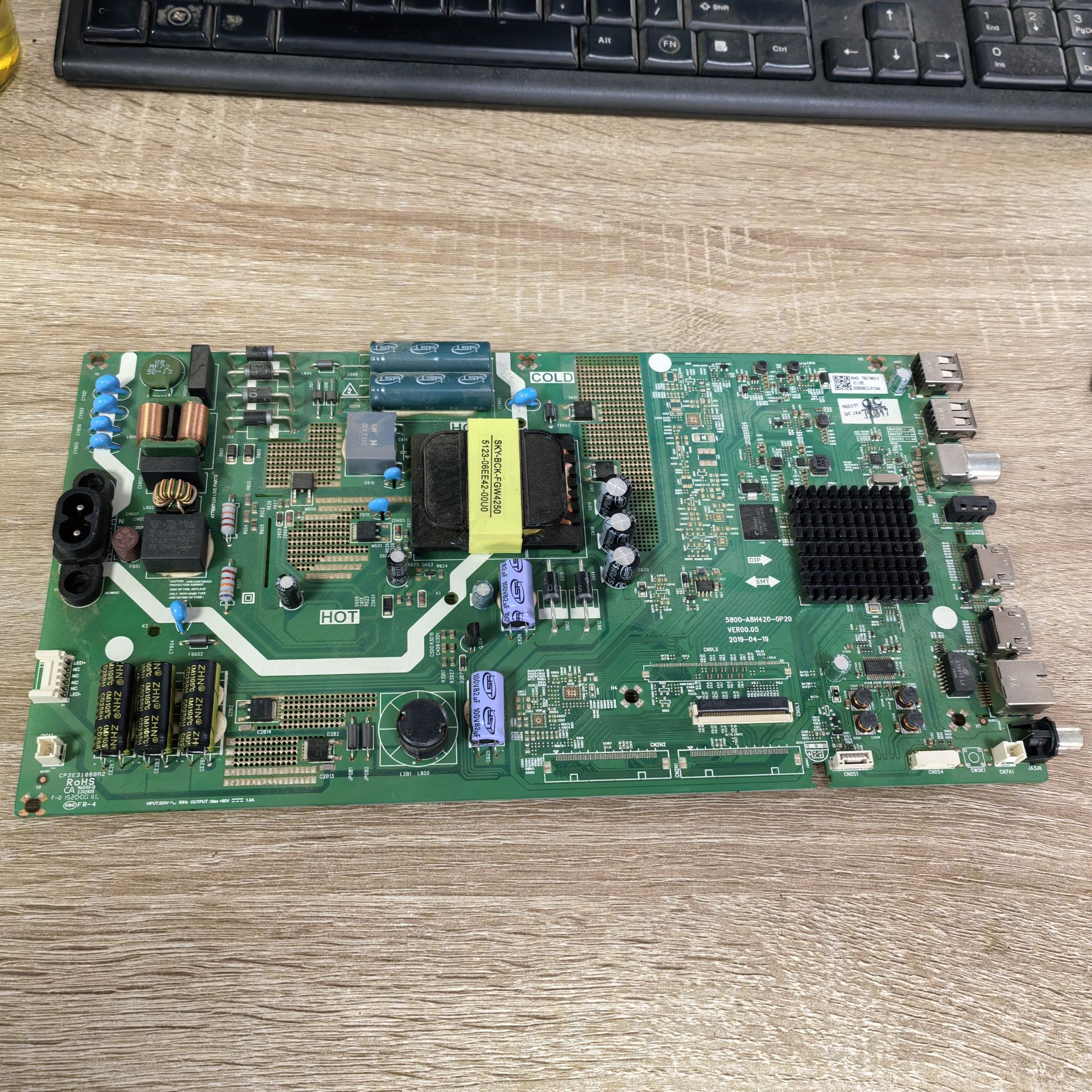 创维50B20液晶电视主板5800-A8