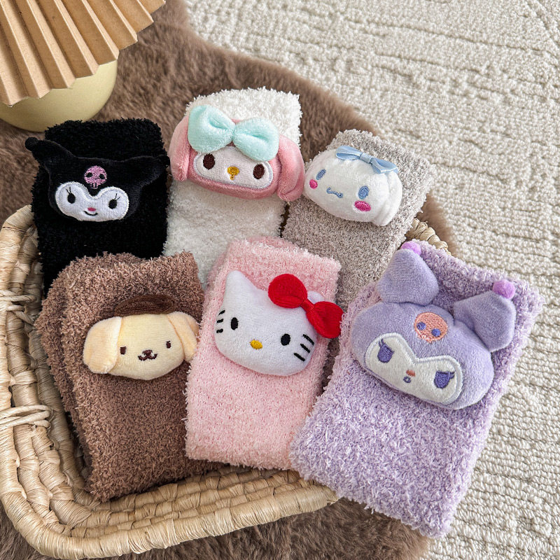 儿童珊瑚绒袜子加厚保暖中筒袜可爱卡通库洛米公仔男女宝宝睡眠袜