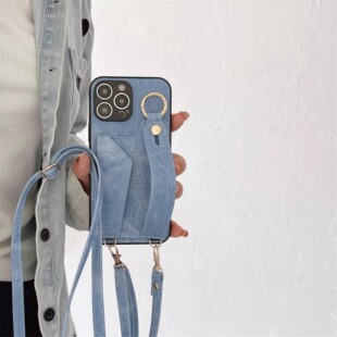 小众牛仔蓝色腕带卡包一体适用iPhone16Promax手机壳斜挎背带式 美拉德14可插卡12简约13 挂绳苹果15Promax女款