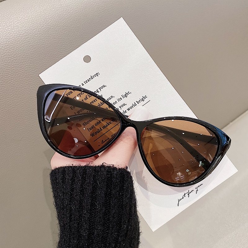 欧美风超轻复古猫眼墨镜女显脸小辣妹个性拍照防紫外线太阳眼镜,ZIPPO/瑞士军刀/眼镜,太阳眼镜,淘宝优惠券,粉丝福利购,淘宝优惠卷