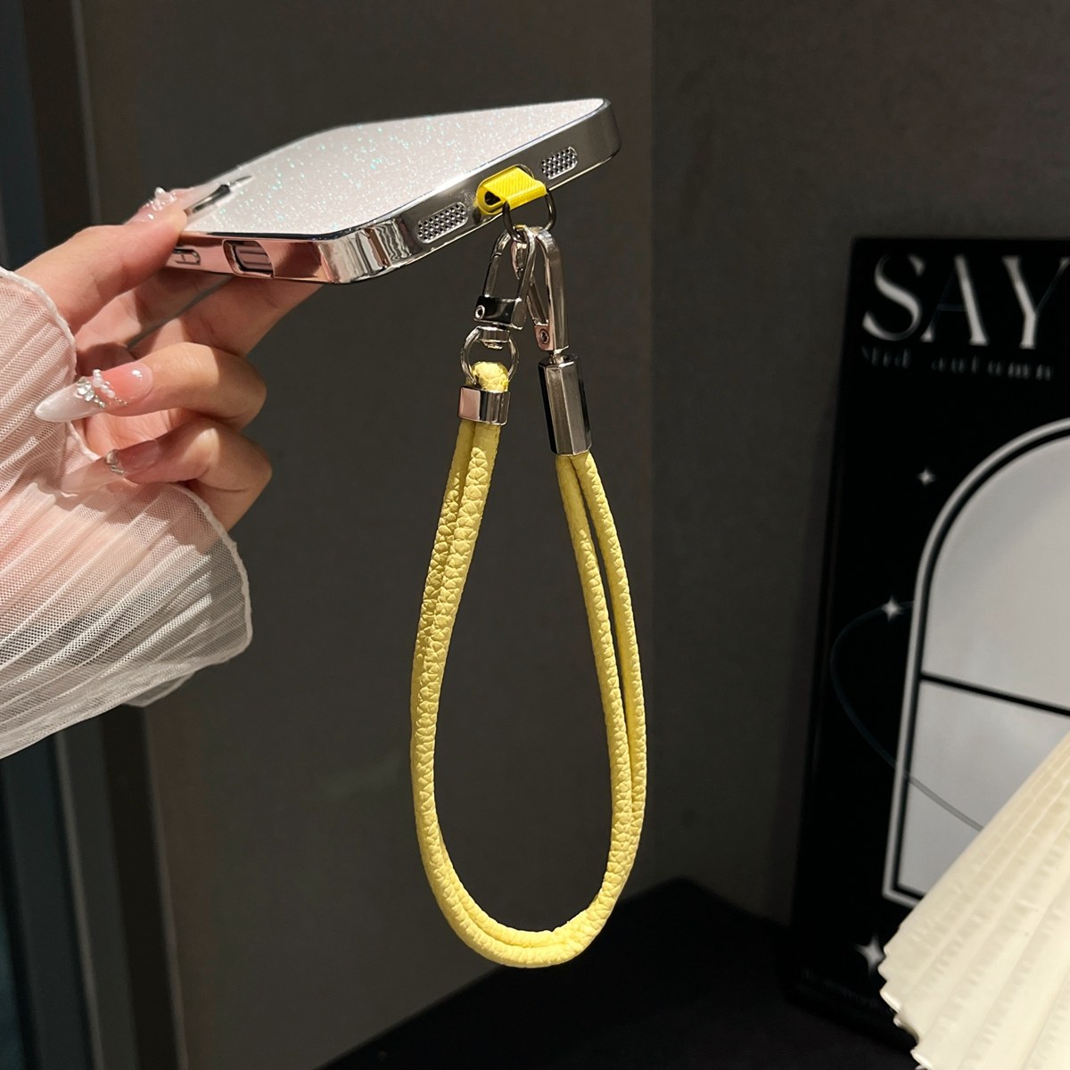 双股皮绳防丢手机挂绳短款手腕挂链加粗结实牢固腕带钥匙链包包挂饰手