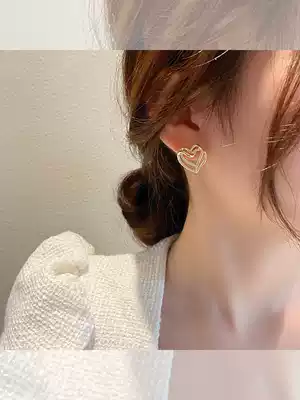 Korean love ear needle female sterling silver senior sense simple temperament small and exquisite 2021 New Tide ins ear ornaments