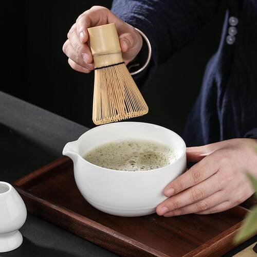日式带嘴陶瓷抹茶碗Matchabowl