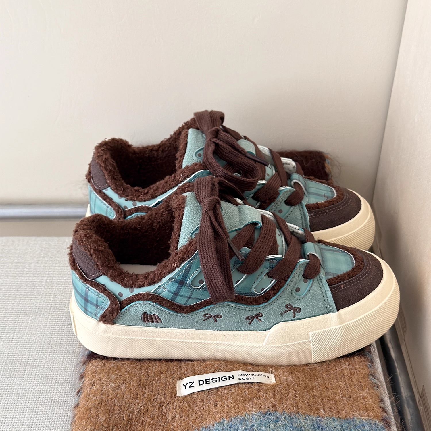 加绒板鞋女2025冬季新款棉鞋