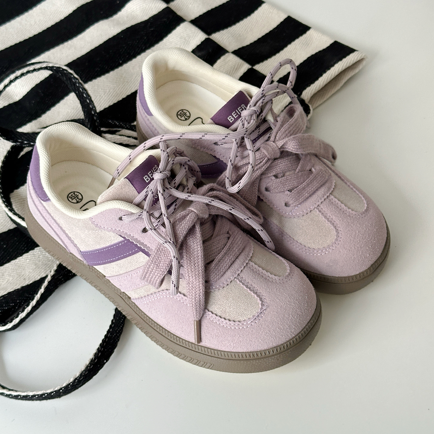 休闲小白鞋2024秋季新款百搭