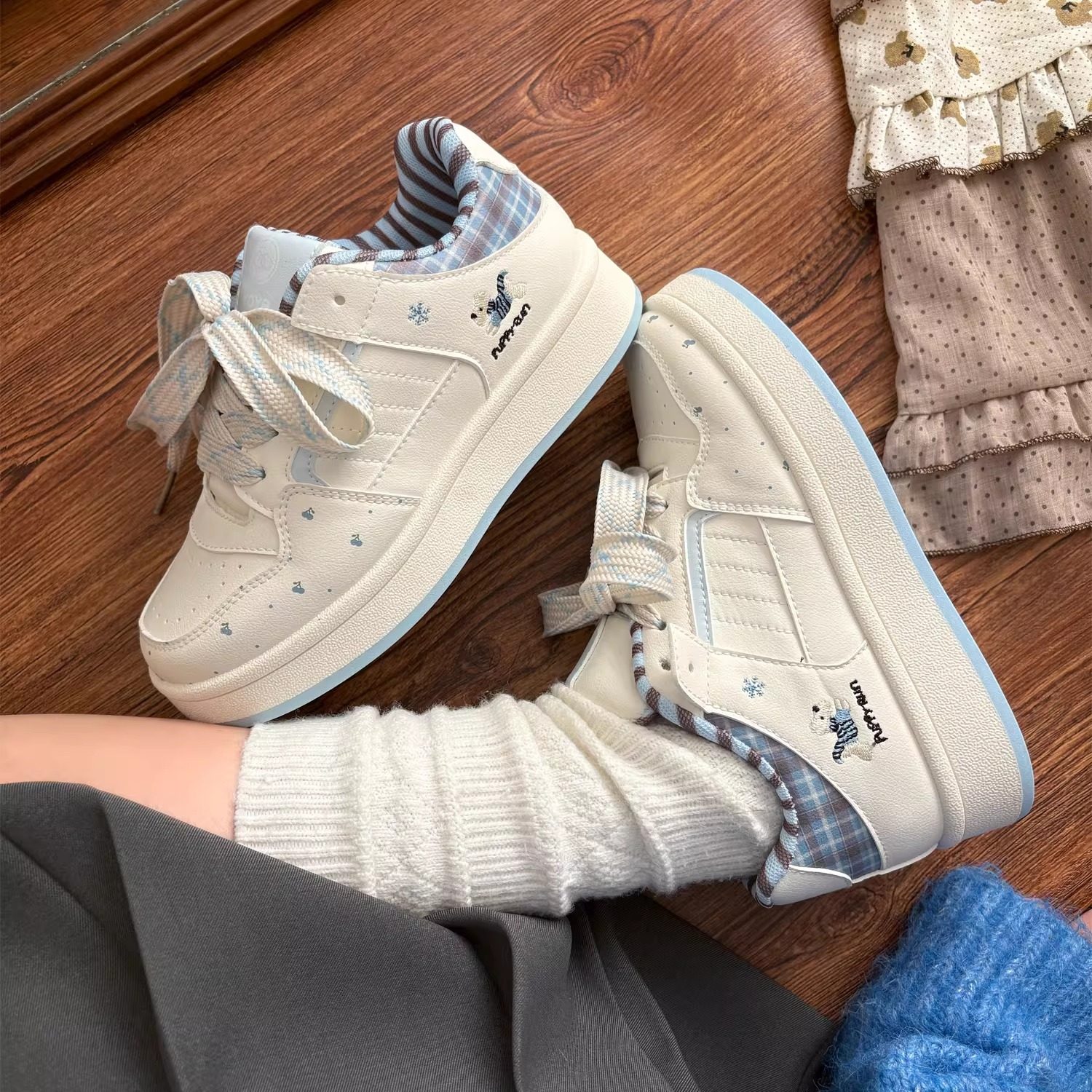 荔枝公园厚底轻便板鞋子女2026新款春季爆款学生运动鞋增高小白鞋,女鞋,休闲板鞋,淘宝优惠券,粉丝福利购,淘宝优惠卷