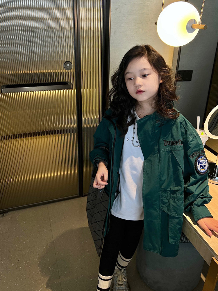 CITY OF BEAUTY 여아용 두꺼운 패딩 배지 윈드 브레이커 재킷 대형 아동용 부모 - 자식 의류 겨울 신중공업