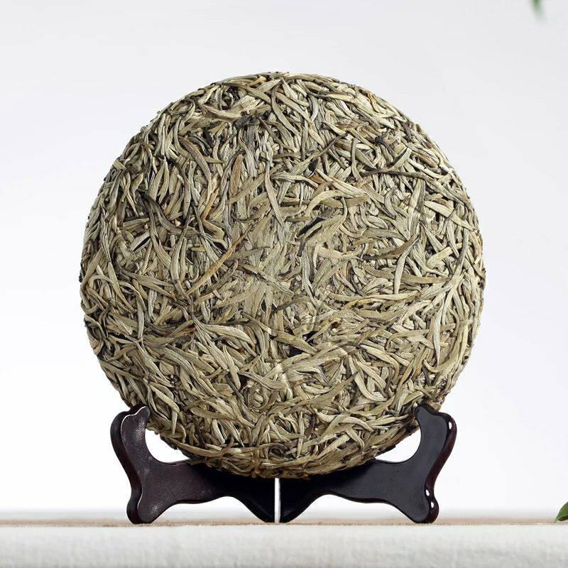 云南普洱茶生茶 银芽贡饼茶单芽茶叶 白毫银针珍藏七子饼茶357g