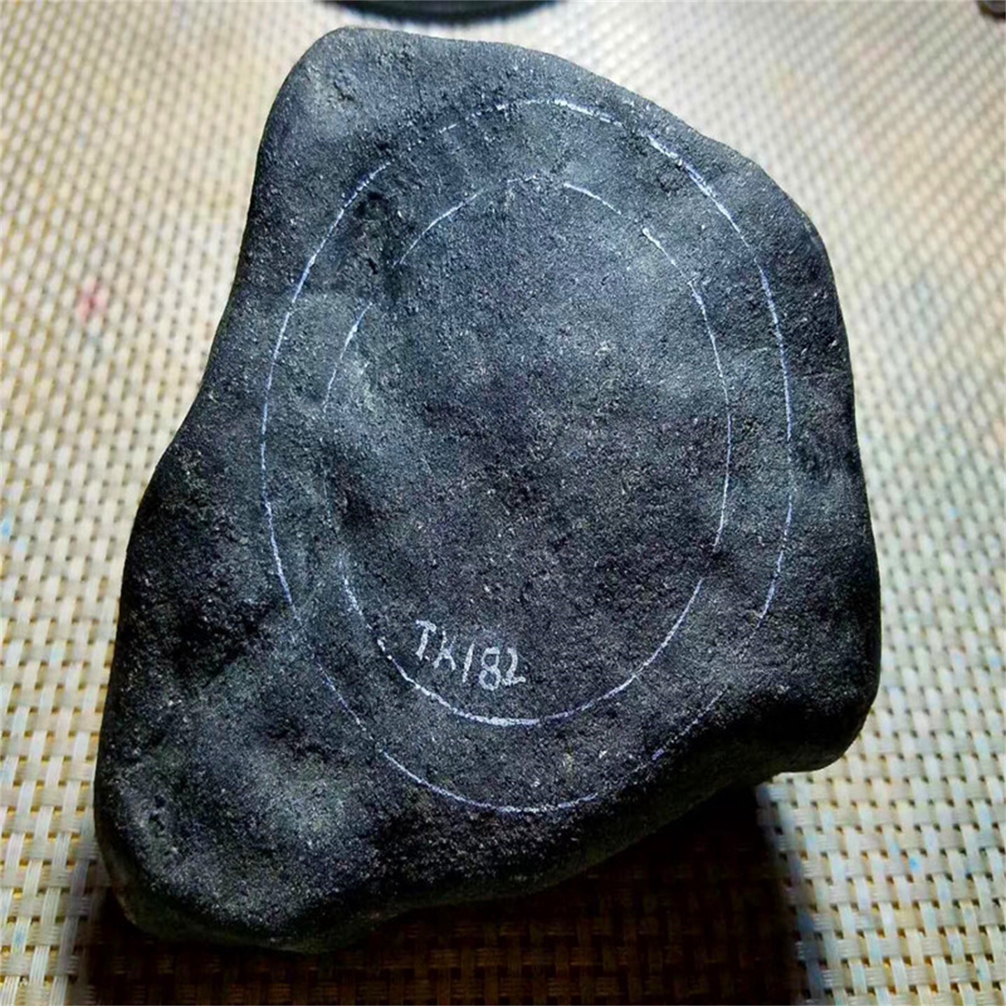 缅甸翡翠原石玉石老坑种水料