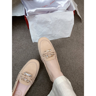 喜欢收藏加购 精挚钻扣蝴蝶结乐福鞋 真皮鞋 底 26新款