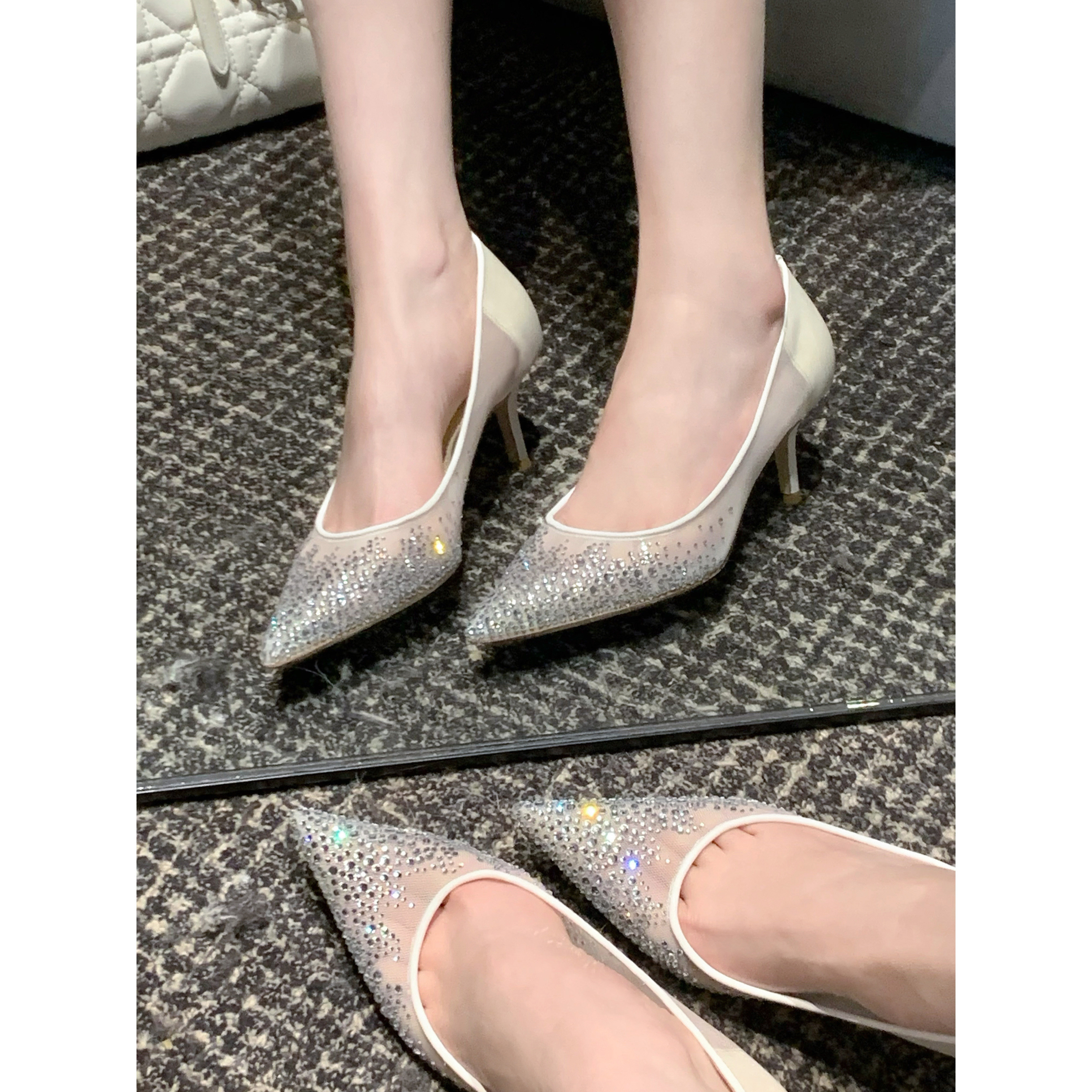 【benefanfan】渐变雨点钻网纱Y版开发尖头仙女风真皮鞋底高跟鞋