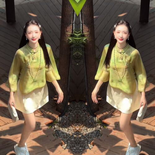 绿色洋气印花看书复古女士打底衫